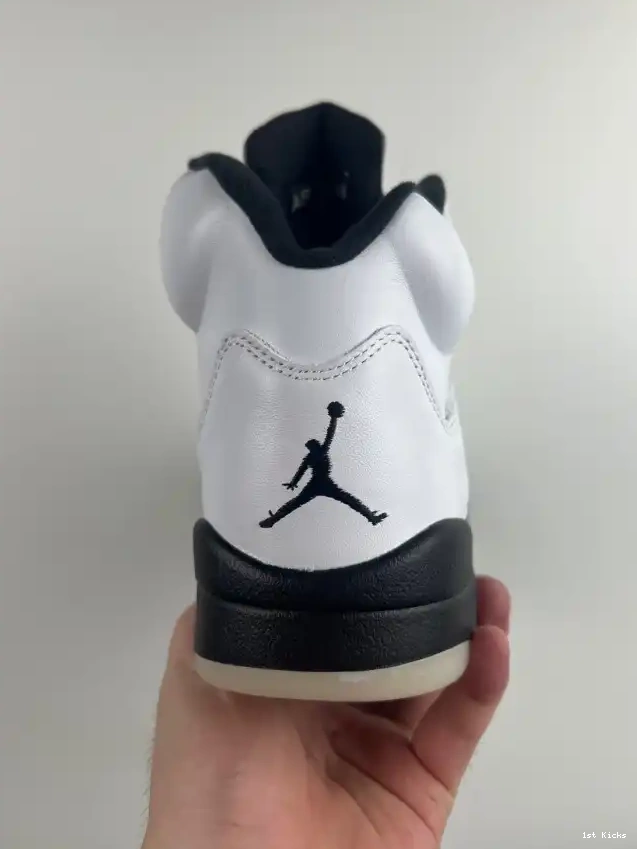 1st Kicks Shoes 5 AIR BLACK' DD0587-110 'WHITE JORDAN RETRO 0611